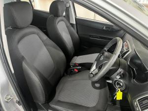 Hyundai i20 1.2 Motion - Image 8
