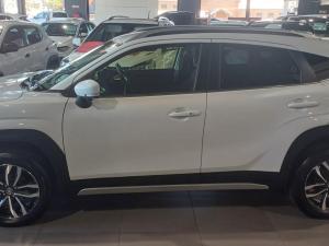 Toyota Starlet Cross 1.5 XR auto - Image 4