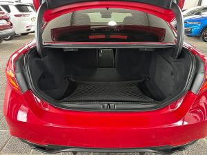 Alfa Romeo Giulia 2.0T Veloce - Image 15