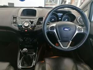 Ford Fiesta 5-door 1.0T Titanium - Image 13