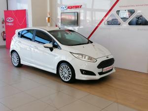 Ford Fiesta 5-door 1.0T Titanium - Image 1