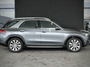 Mercedes-Benz GLE GLE300d 4Matic - Image 17