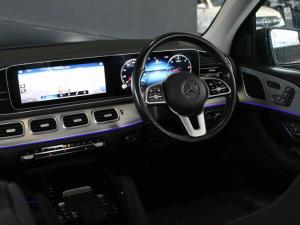 Mercedes-Benz GLE GLE300d 4Matic - Image 31