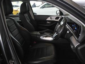 Mercedes-Benz GLE GLE300d 4Matic - Image 41