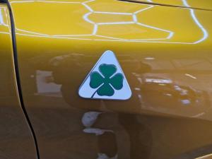 Alfa Romeo Stelvio Quadrifoglio Q4 - Image 14