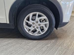 Mahindra XUV300 1.5TD W6 - Image 9