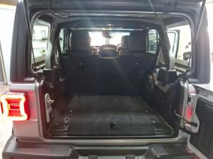 Jeep Wrangler Unlimited 3.6 Rubicon - Image 13