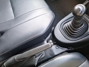 Toyota Hilux 2.0 single cab S (aircon) - Image 10