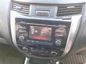 Nissan Navara 2.3D double cab 4x4 SE - Image 13