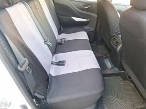 Nissan Navara 2.3D double cab 4x4 SE - Image 18