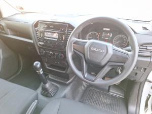 Isuzu D-Max 1.9TD single cab - Image 12