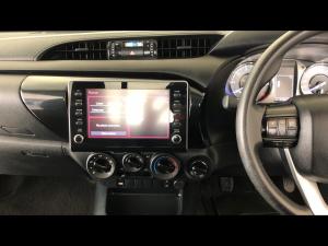 Toyota Hilux 2.4GD-6 single cab 4x4 Raider manual - Image 23