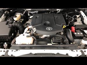 Toyota Hilux 2.4GD-6 single cab 4x4 Raider manual - Image 32
