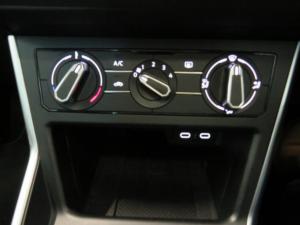Volkswagen Polo 1.0 TSI Life DSG - Image 13