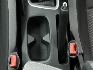 Nissan Magnite 1.0 Acenta manual - Image 17