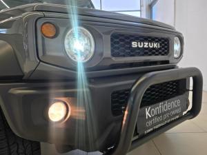 Suzuki Jimny 1.5 GLX AllGrip 3-door manual - Image 10