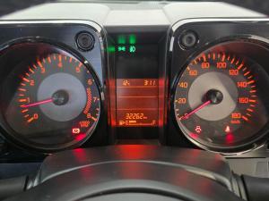 Suzuki Jimny 1.5 GLX AllGrip 3-door manual - Image 14