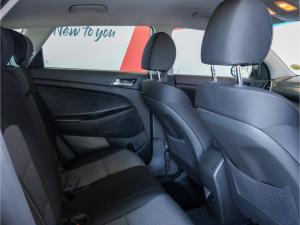 Hyundai Tucson 2.0 Premium - Image 16