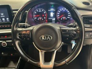 Kia Rio hatch 1.4 EX - Image 10