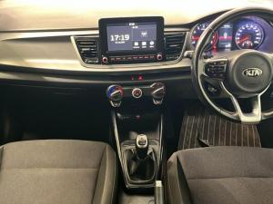 Kia Rio hatch 1.4 EX - Image 9