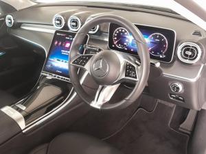 Mercedes-Benz C-Class C220d Avantgarde - Image 8