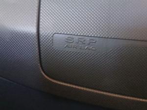 Nissan NP200 1.6i safety pack (aircon) - Image 19