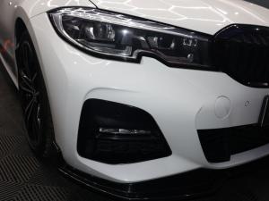 BMW 3 Series 330i Sport Line Launch Edition - Image 6