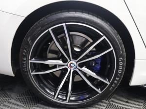 BMW 3 Series 330i Sport Line Launch Edition - Image 7