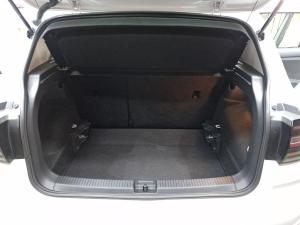 Volkswagen T-Cross 1.0TSI 85kW Highline - Image 12