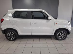 Suzuki S-Presso 1.0 GL+ - Image 4