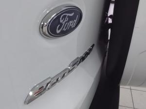 Ford EcoSport 1.0T Titanium auto - Image 10