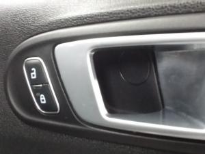 Ford EcoSport 1.0T Titanium auto - Image 19
