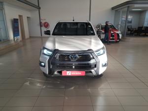 Toyota Hilux 2.8GD-6 Xtra cab 4x4 Legend manual - Image 6