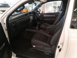 Toyota Hilux 2.8GD-6 Xtra cab 4x4 Legend manual - Image 11
