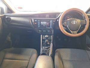 Toyota Corolla Quest 1.8 Plus manual - Image 6