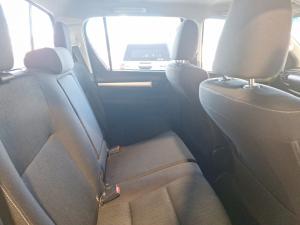 Toyota Hilux 2.4GD-6 double cab Raider auto - Image 13