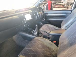 Toyota Hilux 2.8GD-6 Xtra cab Legend manual - Image 9