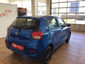 Toyota Vitz 1.0 XR manual - Image 2