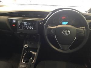 Toyota Corolla Quest 1.8 Plus manual - Image 7