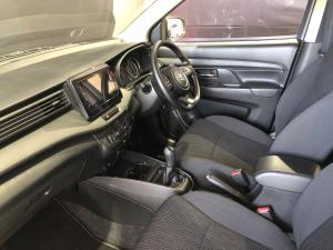 Suzuki Ertiga 1.5 GL manual - Image 7