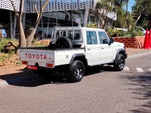 Toyota Land Cruiser 79 2.8GD-6 double cab - Image 2