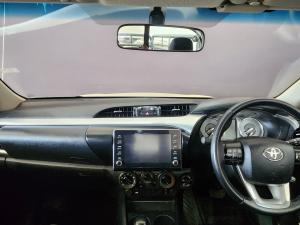 Toyota Hilux 2.8GD-6 single cab 4x4 Raider auto - Image 6
