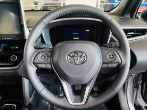 Toyota Corolla Cross 1.8 HEV XS - Image 8