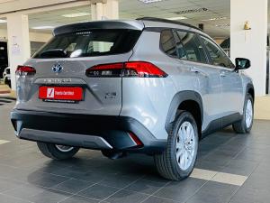 Toyota Corolla Cross 1.8 HEV XS - Image 2