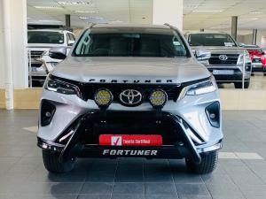 Toyota Fortuner 2.4GD-6 4x4 - Image 4