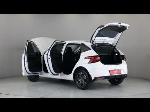 Hyundai i20 1.2 Motion - Image 10