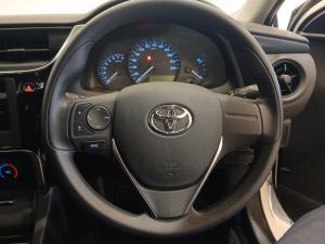 Toyota Corolla Quest 1.8 Plus auto - Image 1