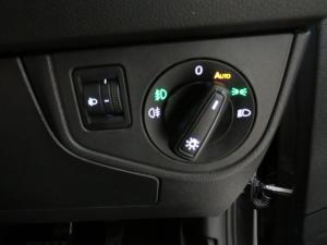 Volkswagen Polo 1.0 TSI Life DSG - Image 17
