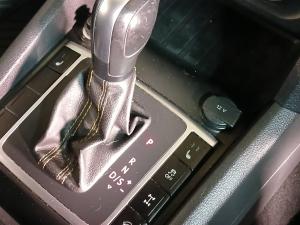 Volkswagen Amarok Canyon 3.0TDi 4MOT automatic D/C - Image 11