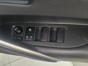 Toyota Corolla Cross 1.8 XS - Image 16